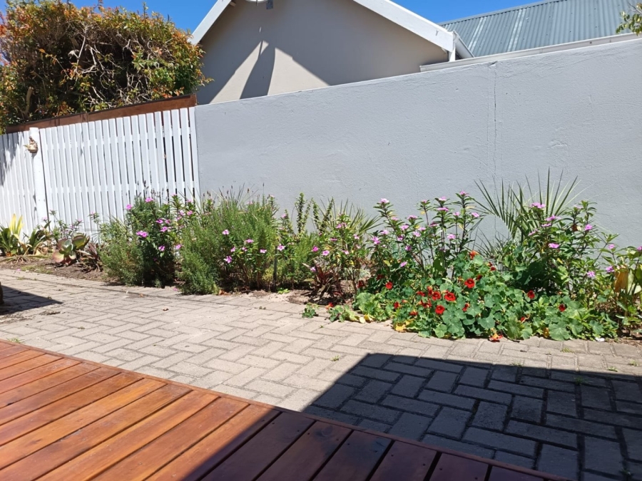 2 Bedroom Property for Sale in The Village Western Cape